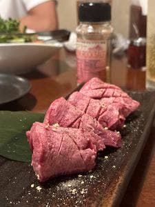 黒毛和牛焼肉 KAZU