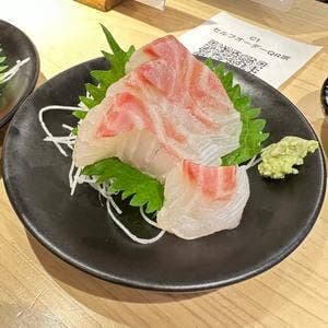 魚 吉川 新宿西口店
