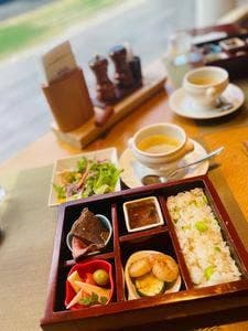オリエント・カフェ