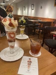 観音山フルーツパーラー 表参道店