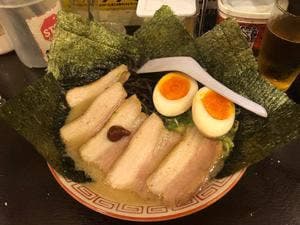 博多ラーメン 替玉食堂 横須賀中央店