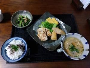 うつわとカフェ 栞