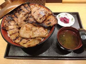 帯広豚丼 ぶたいち