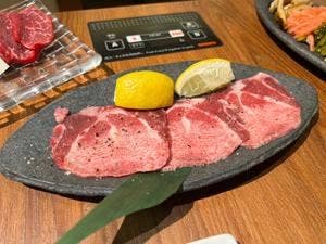 やきにく萬野 ホワイティうめだ