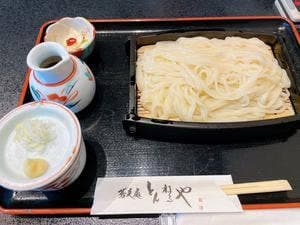 そば処とんねるや