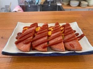 沖縄料理カフェ&バー Tip-Off