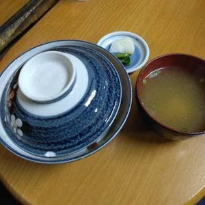小鹿野 安田屋 日野田店