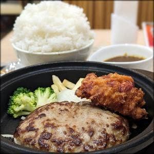 ファイヤーバーグ平岡店