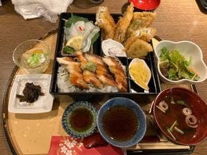 あなご料理 柊 本店
