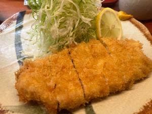 とんかつ 三