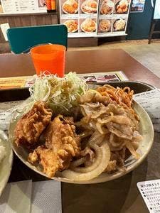 大分からあげ 福唐屋台 東京ミートレア店