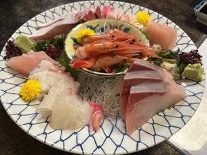 ろばた焼 弥吉 駅前店