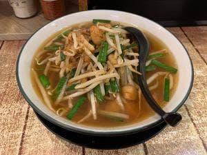 ベトコンラーメン新京 高槻富田店