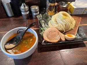 すする