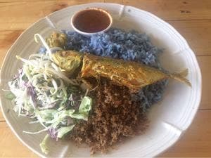 Kayu Manis Halal Cafe