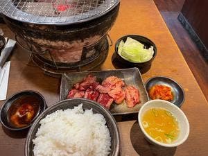 新開地酒場 情熱ホルモン