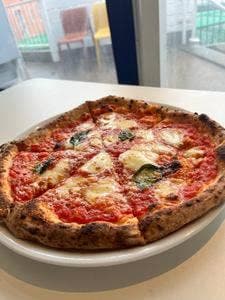 Cliff Terras Pizza&Bar
