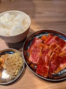 まるよし精肉店