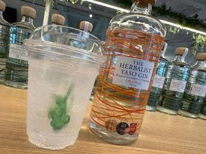 越後薬草蒸留所 CRAFT GIN STAND
