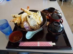 沖縄そば自慢 なんと屋
