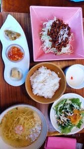 WOKレストラン