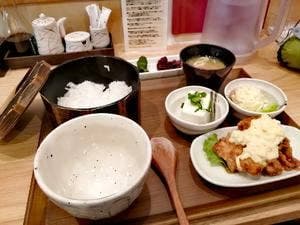 おひつごはんとおつけものOHANA