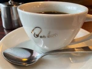 洋菓子・喫茶ボンボン