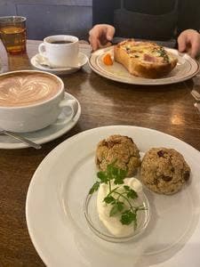 マツガミネコーヒービルヂング