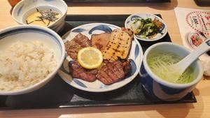 牛たんとろろ麦めし ねぎし 立川駅北口店