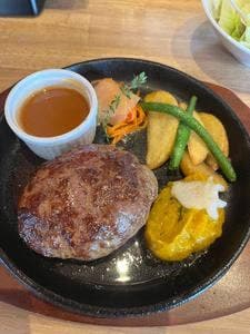蓼科牛ハンバーグ いっとう 佐久平店