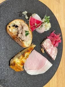 Bistro uni-to