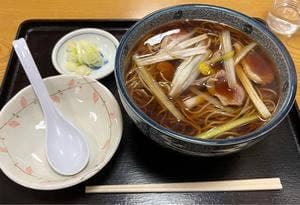 三幸 そば店