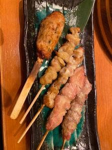 産直牡蠣 イカ道場 豊丸水産 岩国駅前店