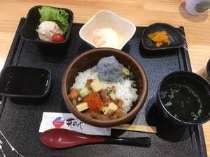 丼のや