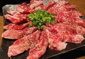 炭火焼肉じゃけぇ 阪急伊丹店