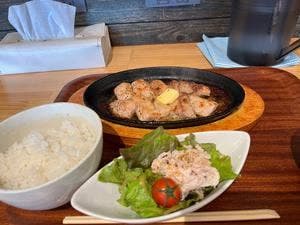 ひこま豚食堂・精肉店 Boo deli