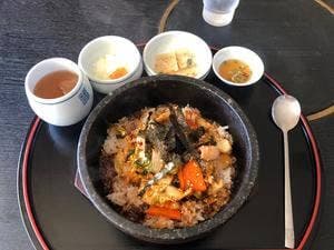 韓国家庭料理 佳牛味