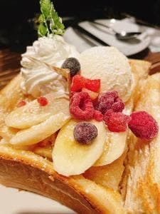 大衆バル サルーテ本町 & ビアテラス