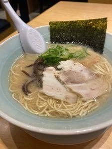 麺屋 吉蔵 VIERRA小倉店