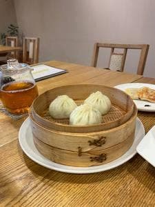 中国小麦粉料理専門店 恵泉