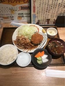 ぶたの屋