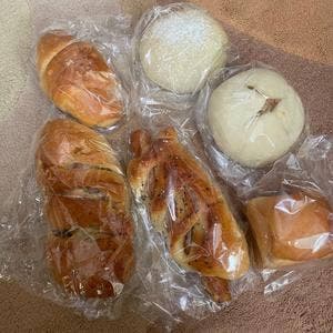 あいわパン 弘明寺本店