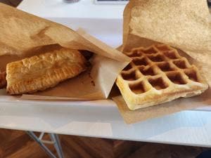 Te laundry cafe Sau