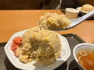 街中華 トナリ飯店 酒々井店
