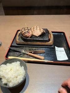 感動の肉と米 柏店