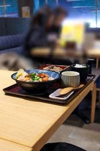 旬彩キッチン 潮の蔵