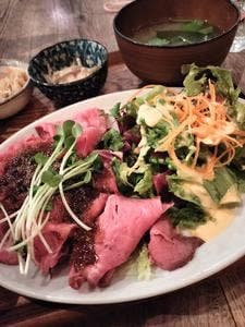 デイリーズ カフェ ヒガコ