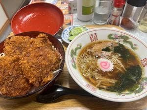 はやぶさ食堂