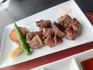 鉄板焼レストラン八景