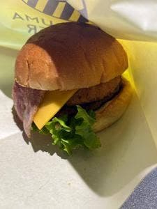 SHIMAUMA BURGER シミントひろしま店